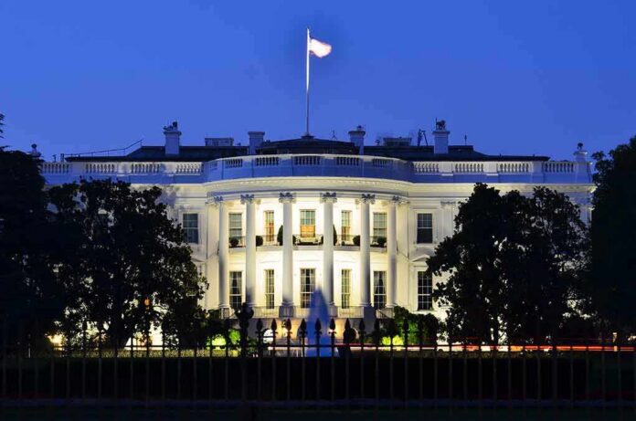 shutterstock_114757342 The White House illuminated at dusk